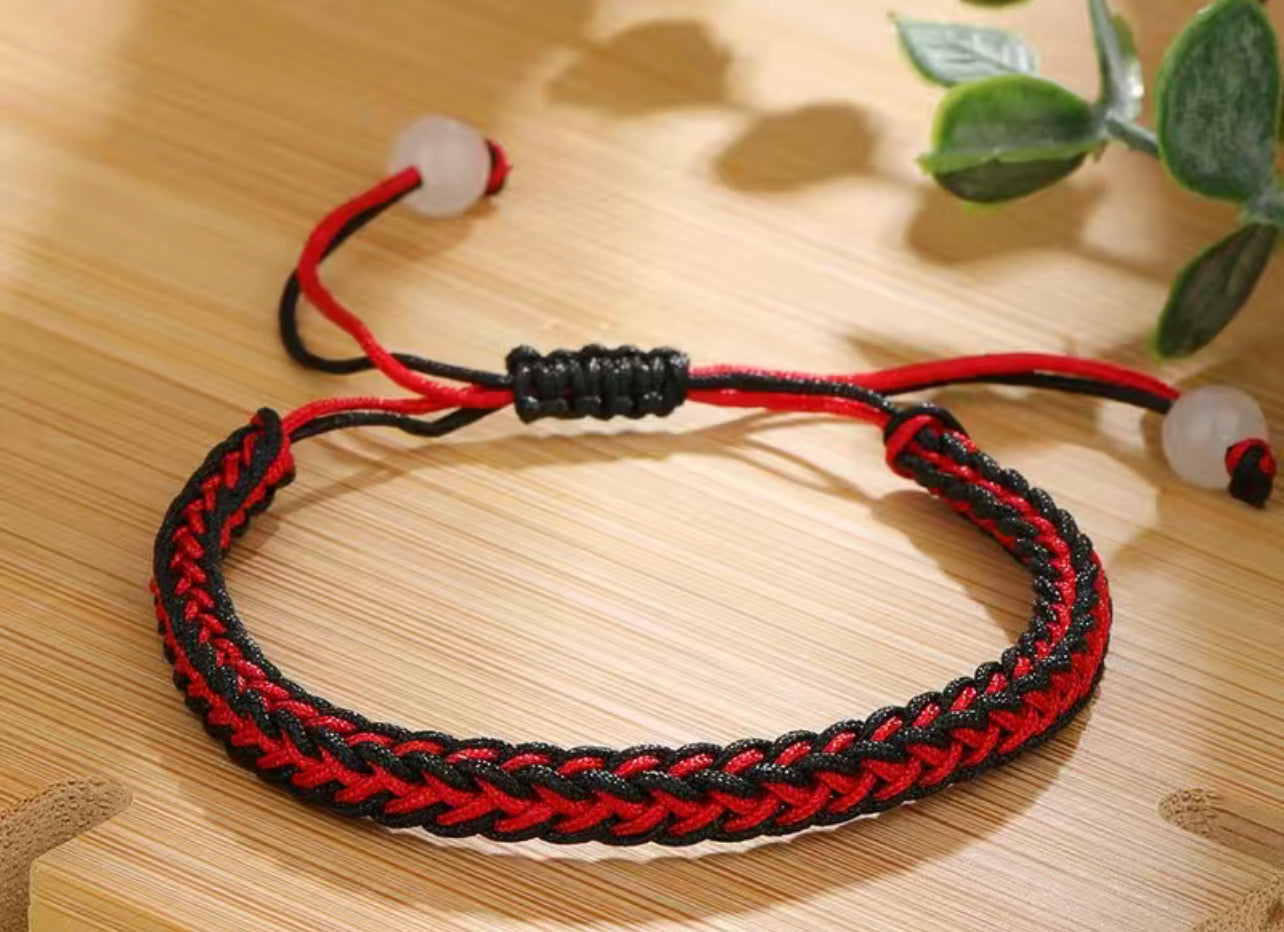 Reversible bracelet