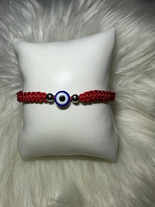 Ojo Red bracelet